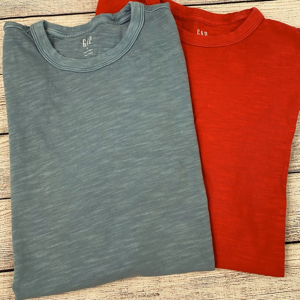 Men’s shirt bundle. Gap size small